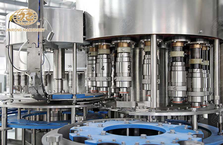 礦泉水灌裝生產(chǎn)線 礦泉水灌裝生產(chǎn)線