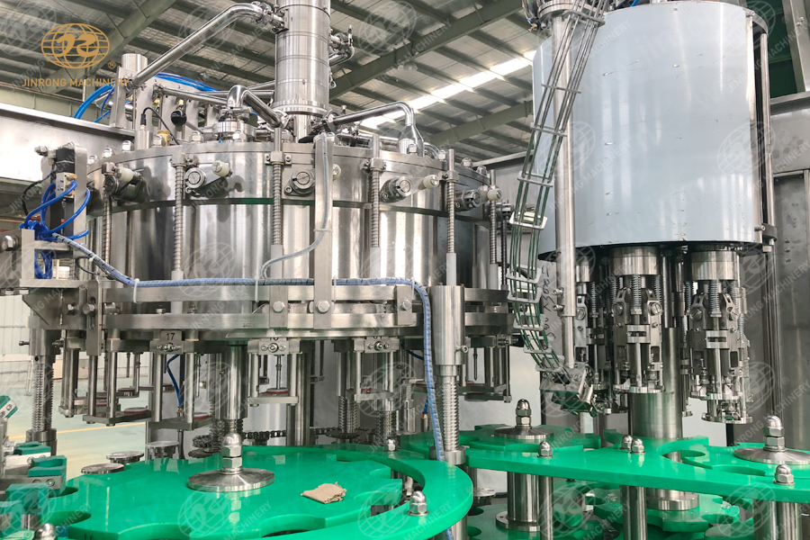 JR18-18-6玻璃瓶皇冠蓋含氣飲料灌裝機(jī)-2 JR18-18-6玻璃瓶皇冠蓋含氣飲料灌裝機(jī)-2